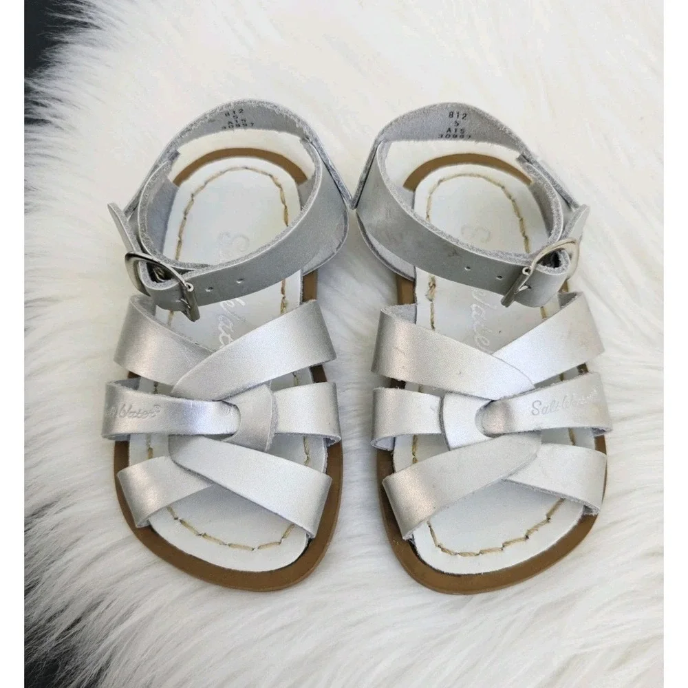 Salt Water Sandals Original Silver Leather Toddler Size 5 Buckle